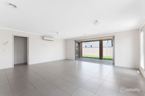 Property photo of 14 Railway Place Sale VIC 3850