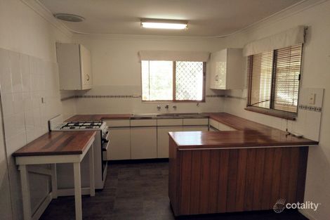 Property photo of 2 Hakea Place Pinjarra WA 6208