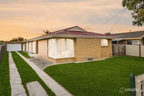 Property photo of 15 Piccadilly Crescent Keysborough VIC 3173