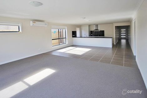 12 Parkinson St, Weir Views, VIC 3338