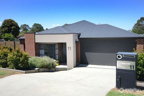 11 Dwyer St, Wy Yung, VIC 3875