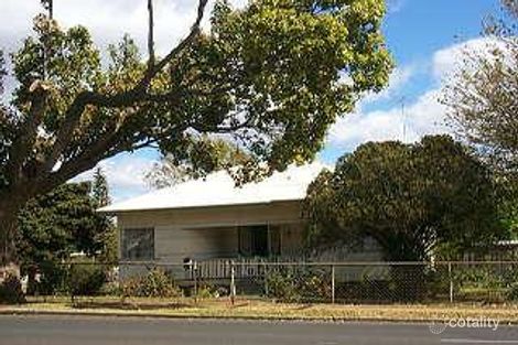 721 Ruthven St, South Toowoomba, QLD 4350