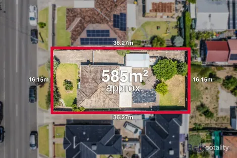 Property photo of 23 Westmoreland Road Sunshine North VIC 3020