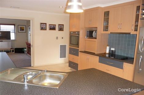 Property photo of 18 Oakridge Crescent Mount Gambier SA 5290