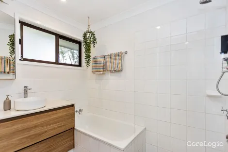 Property photo of 2/51 Treeview Drive Burleigh Waters QLD 4220