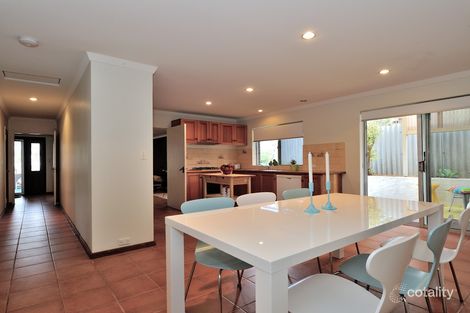 Property photo of 33 Edna Way Duncraig WA 6023