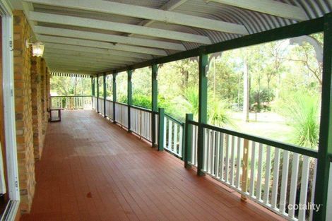 Property photo of 30 Belmore Court Pine Mountain QLD 4306