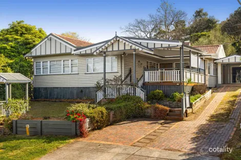 1A CURZON ST, MOUNT LOFTY, QLD 4350