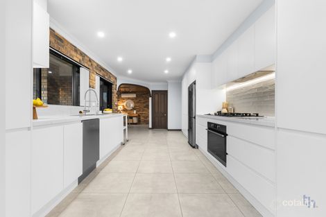 Property photo of 3 Drayton Close Eleebana NSW 2282