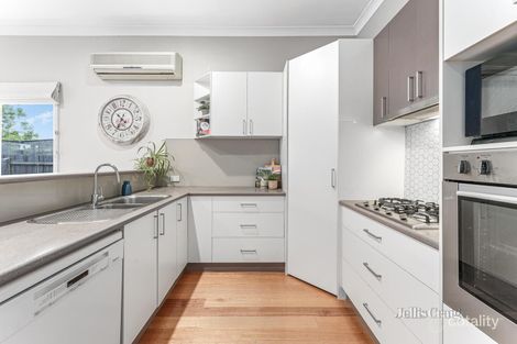 Property photo of 21 Langrigg Avenue Edithvale VIC 3196