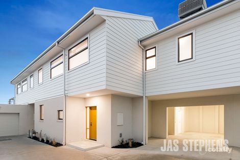 2/7 Station Pl, Sunshine, VIC 3020