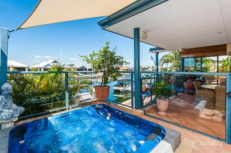 Property photo of 4 Syrenka Turn Halls Head WA 6210