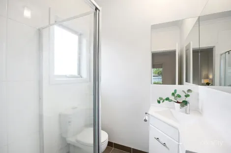 Property photo of 2/15 Bayswater Road Croydon VIC 3136