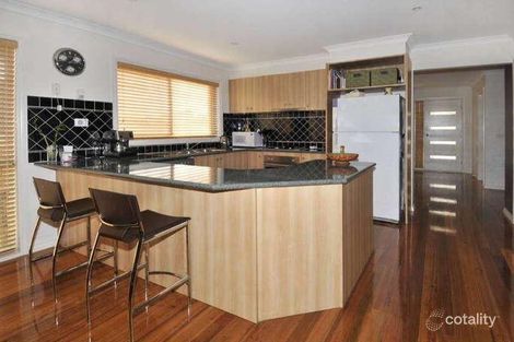 Property photo of 2/47 Jade Way Hillside VIC 3037