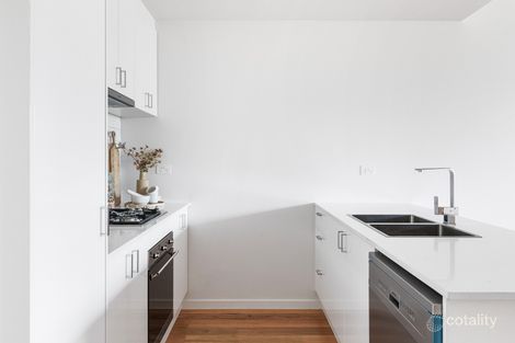 Property photo of 102/66 Ross Street Coburg VIC 3058