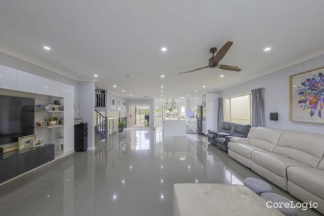 Property photo of 3 Felicia Close Tumbi Umbi NSW 2261