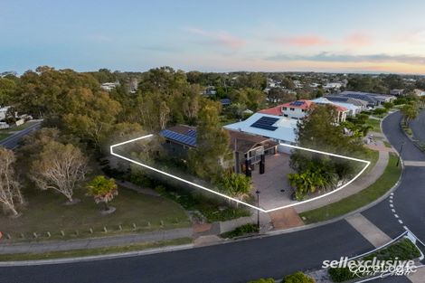 Property photo of 186 Marina Boulevard Banksia Beach QLD 4507