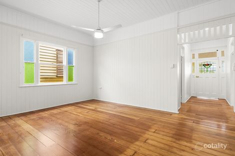 Property photo of 40 Longfellow Street Norman Park QLD 4170