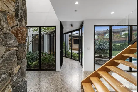 Property photo of 8 Warrina Court Mooloolaba QLD 4557