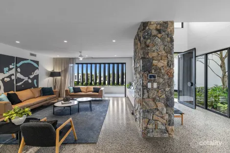 Property photo of 8 Warrina Court Mooloolaba QLD 4557