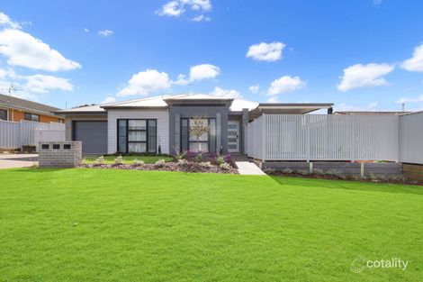 61 Sardon St, Centenary Heights, QLD 4350