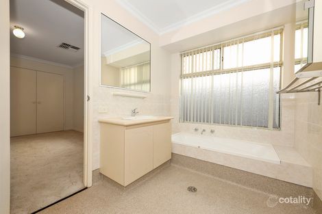 9a Mangini St, Morley, WA 6062