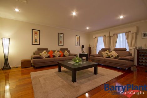 Property photo of 16 Frederick Rise Narre Warren South VIC 3805
