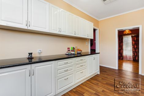 Property photo of 37 Haggar Street Eaglehawk VIC 3556