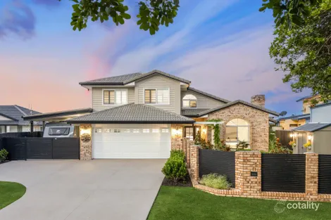 11 Stirling Castle Ct, Pelican Waters, QLD 4551