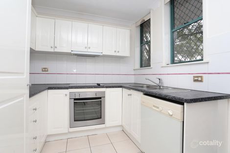 Property photo of 1/12 Rosina Street Kangaroo Point QLD 4169