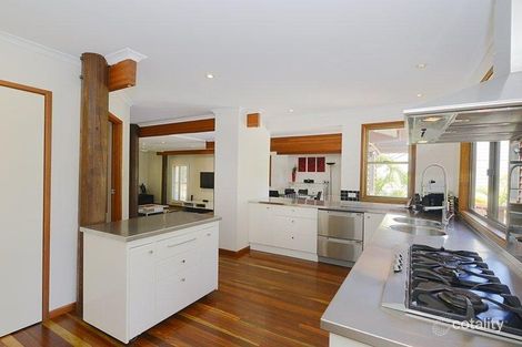 Property photo of 21 Cluden Street Holland Park West QLD 4121