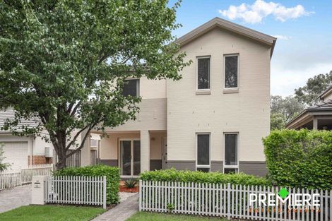 Property photo of 52 Birriwa Circuit Mount Annan NSW 2567