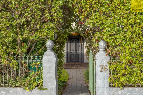 Property photo of 76 Gisborne Road Bacchus Marsh VIC 3340