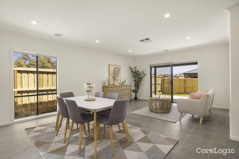 Property photo of 50 Light Horse Circuit Sunbury VIC 3429