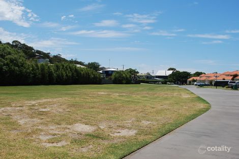 18/122 Golf Links Rd, Lakes Entrance, VIC 3909