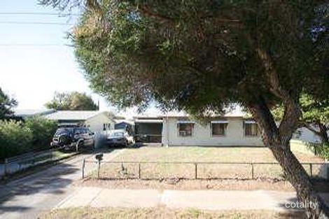 10 Kanimbla St, Taperoo, SA 5017