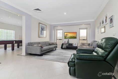 Property photo of 8 Elyard Circuit West Hoxton NSW 2171