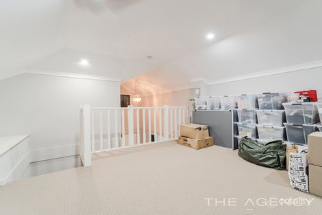 Property photo of 30 Glenelg Way Meadow Springs WA 6210