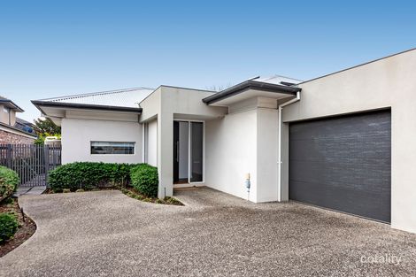 75a Raynes Park Rd, Hampton, VIC 3188