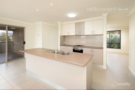 Property photo of 46 Brewer Drive West Wodonga VIC 3690