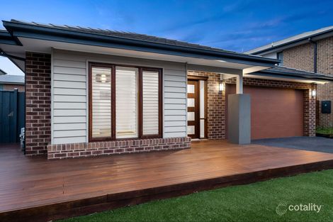 Property photo of 10 Monrie Street Keysborough VIC 3173