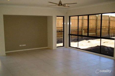 Property photo of 18 Highland Drive Seventeen Mile Rocks QLD 4073