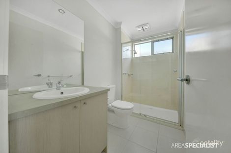 Property photo of 37 Luster Crescent Tarneit VIC 3029