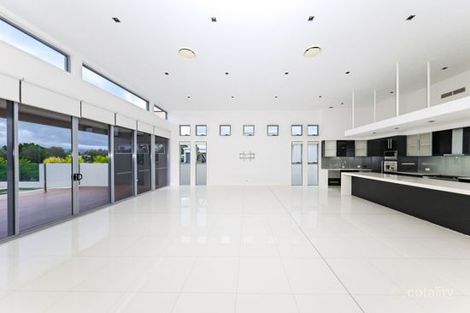 Property photo of 2008 The Boulevarde Benowa QLD 4217