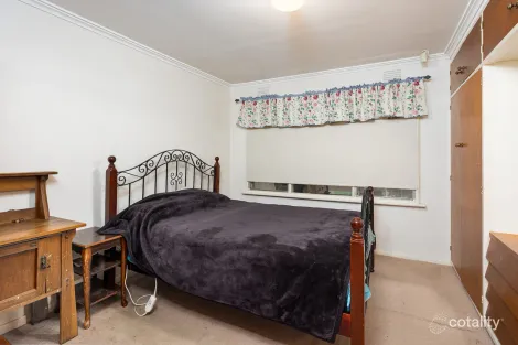 Property photo of 87 Bourke Street Turvey Park NSW 2650