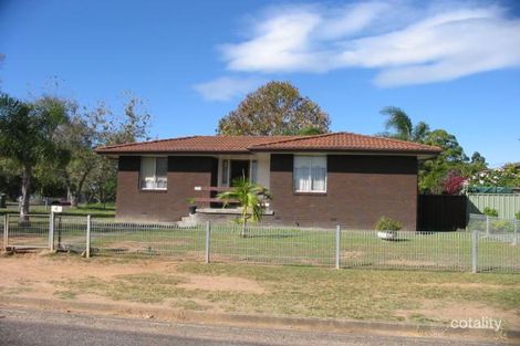 4 Gordon Nixon Ave, West Kempsey, NSW 2440