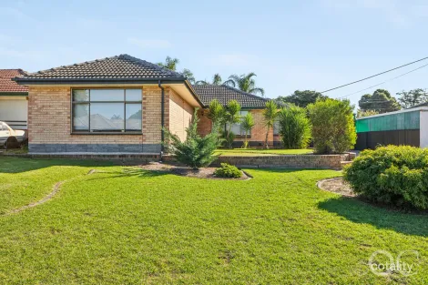 17 Harrow Rd, Reynella, SA 5161