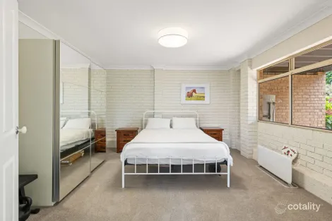 Property photo of 18 Merlin Court Preston QLD 4352