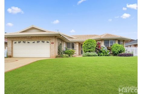32 Crestwood Dr, Port Macquarie, NSW 2444