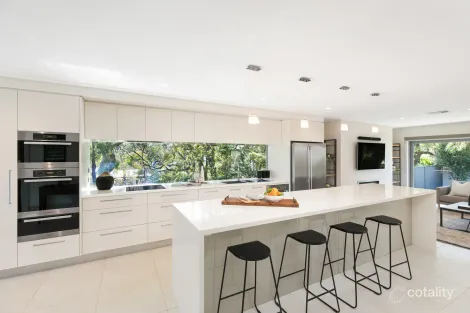 Property photo of 39 Georges River Crescent Oyster Bay NSW 2225